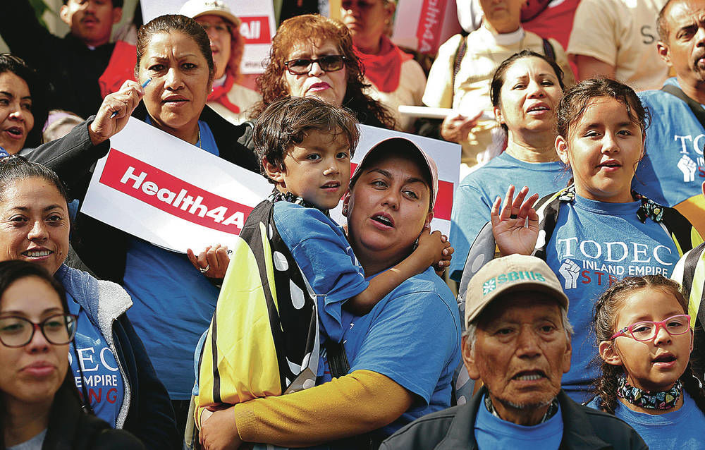 Calif. lawmakers agree to health benefits for undocumented immigrants